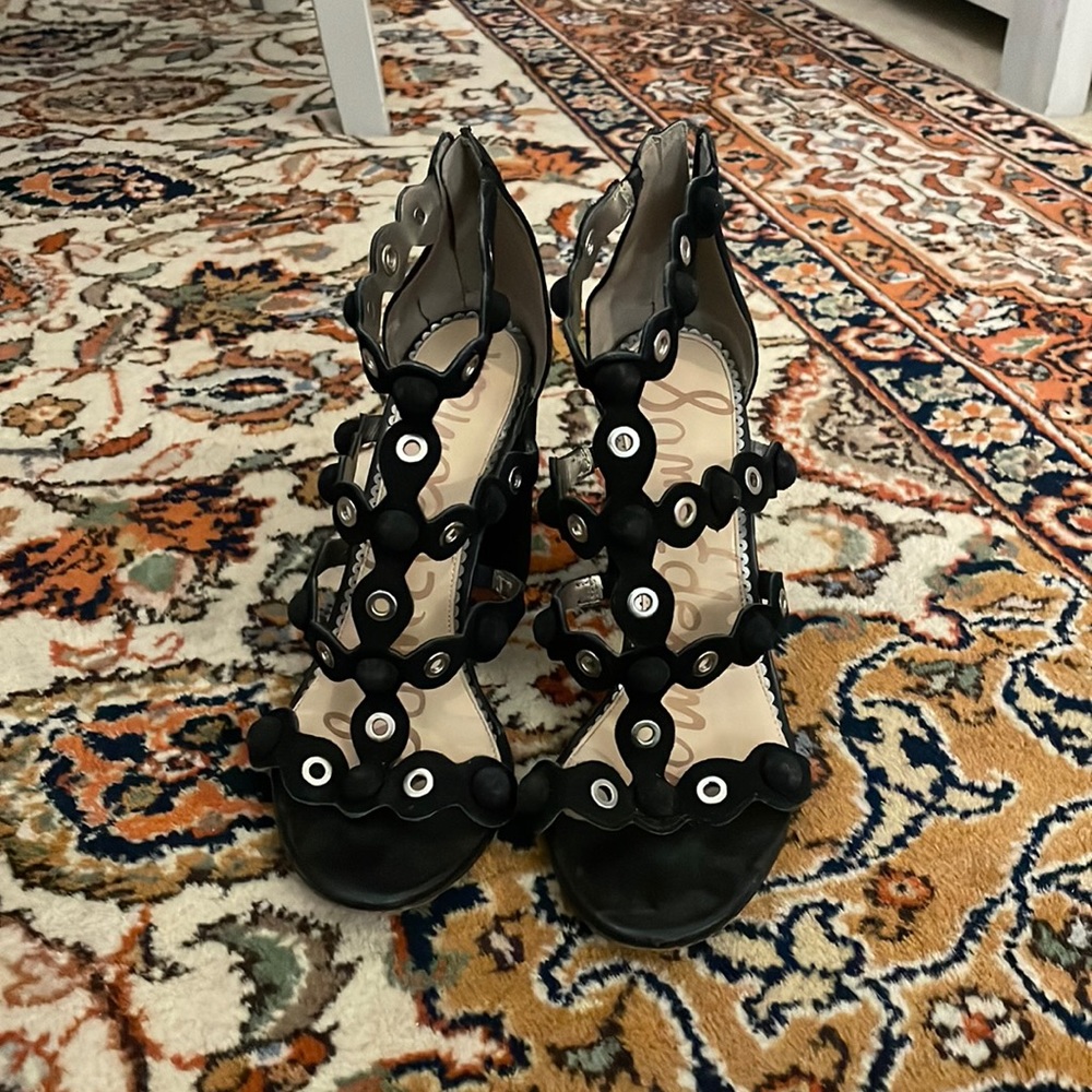 Black chunky heels